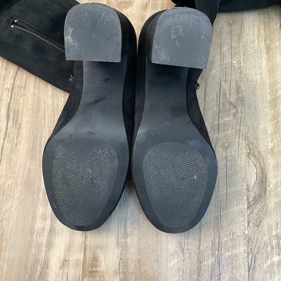 Over the knee boots with zipper - Picture 4 of 4